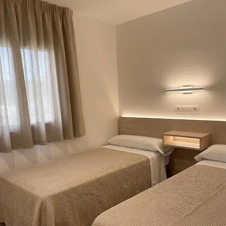 Xaloc Playa Punta Prima (Menorca)